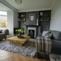 Number 2, hotell i Mountain Ash