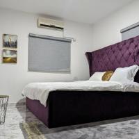 Lovely 2 Bedroom apartment with WiFi and Smart TVs Ikoyi