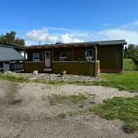 Fischerhütte IV Mobilheim, hotel in Polchow