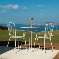 Stable Cottage - Kinbane Self Catering Cottages, hotelli kohteessa Ballintoy