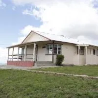 Hummingbird Hill - Entire Cabin, hotel a Dunlap