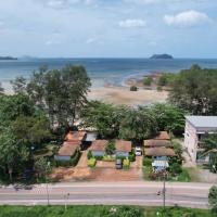 พายเนอรี รีสอร์ท @แหล่มแท่น (Pinery Resort), viešbutis , netoliese – Chumphon oro uostas - CJM