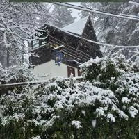 Chalet Natura la taverna dei 3 porcellini, hotel en Cavaliere