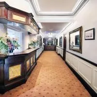 The Bailie, Main St Bailieborough, A82T6C6, hotel di Cavan