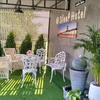 aSleep Hotel Sriracha แอสลีพ โฮเทล, hotelli kohteessa Ban Map Chalut