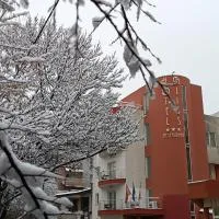 Hotel Bliss, מלון בבוקרשט