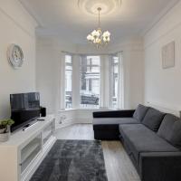 GuestReady - A monochrome home in Anfield