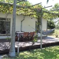 Kruger Park Farmstay near Orpen Gate, hotel u gradu 'Hoedspruit'