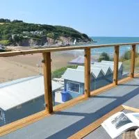 Pabell Pren Glamping by Aberporth Beach Holidays, hotel u gradu Aberporth