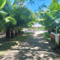 Chai Seeds Resort, hotel in zona Pasighat Airport - IXT, Mākum