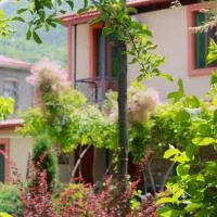 Royal Edena, hotel in Ambrolauri