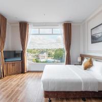 PINE VIEW Hotel Dalat: Dalat şehrinde bir otel