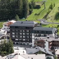Stella Hotel - My Dolomites Experience, hotel Selva di Val Gardenában