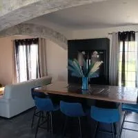 La villa des jonquilles, hotel en Saint-Victor