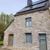 L'Arsouille Gîte Rural Doische, hotel en Doische
