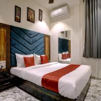 Hotel Golden Palace Residency، فندق في Malabar Hill، مومباي