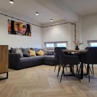 Axo-Hostel 15, hotel u gradu Stalova Vola
