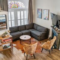 Luxe SFH in the Heart of Old Town