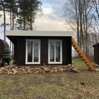 Saare-Toominga camping house, hotel u gradu Väike-Rakke