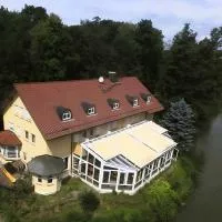 Hotel-Restaurant-Gondelfahrt, hotelli kohteessa Oppach