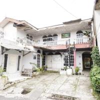 OYO 93847 Blio Guest House Syariah, hotell i Setiabudi, Bandung