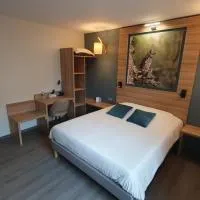 Logis Hôtel - Les Pasteliers, hotel sa Lavaur
