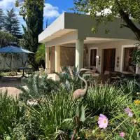 Highgrove Guesthouse Morningside Sandton, hotel di Sandton
