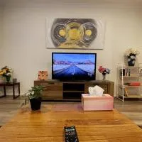 Empty Boat - Spacious 5 Bedroom Entire Modern home in Wallan, viešbutis mieste Wallan