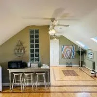 Quay Lane Studio Apartment、バリナのホテル