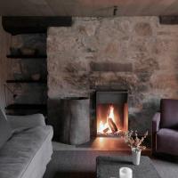 Laggan Cottage - Charming home along River Gairn