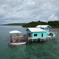 Selambak Homestay, hotel cerca de Letung Airport - LMU, Tarempah