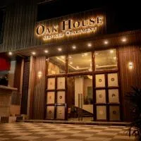 Oak House, hotel em Dimāpur