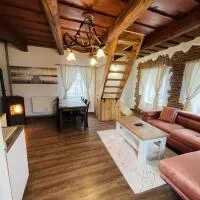 Apartmán Trícia-Ebiky-Jedlo a Pit-Centrum, hotelli kohteessa Heľpa