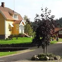 Älgbergets Bed & Breakfast, hotel em Ucklum