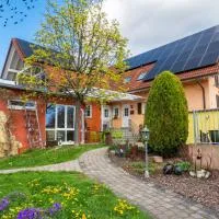 Hotel & Gästehaus Im Ziegelweg KLIMATISIERT Eintrittskarten für den Europa-Park erhalten Sie garantiert über uns, hotel em Rust