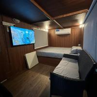 VIP Caravan, hotel poblíž Jebel Ali Seaplane Base - DJH, Ghantoot