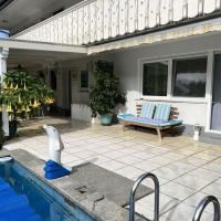 Pool View Modern Retreat