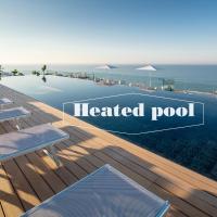 THE ONE CAORLE - Hotel & Apartments, hotell i Caorle