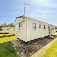 Modern Caravan At Broadland Sands In Suffolk, Sleeps 6 Ref 20256bs