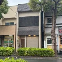 東京近隣 蔵元荘 駅近 交通便利, hotell i Matsudo