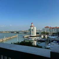 2Beds Seaview Waterfront Straits Quay w/Free Carpark And Bathub
