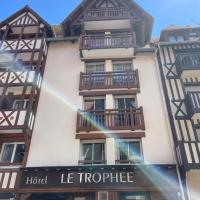 Le Trophée By M Hôtel Spa, hotelli kohteessa Deauville alueella Deauvillen keskusta