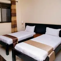 UBUNTU PALACE HOTEL - RUNATI, hotel din Kampala