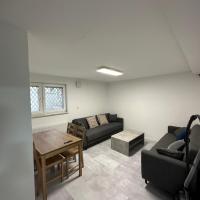 Charmante 2 Zimmer Souterrain, khách sạn ở Misburg-Nord, Hannover