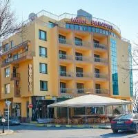 Paradise Hotel & Relax Center, hotel v mestu Pomorie