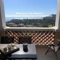 Cap Esterel - Charmant T2 climatisé vue mer 4/5 pers - Piscine - Parking, hotel em Agay - Saint-Raphaël