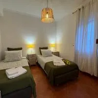 Nature House Almograve - Double Room with terrace and private bathroom - Fishermen's Trail, Hotel in Almograve