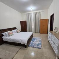 Elena's Apartment Abu Dhabi - room with shared bathroom