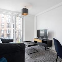 Contemporary 1 Bedroom Apartment Salford