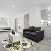 Modern Studio Apartment in Central Newbury